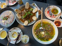 -江宴渔村·鱼鲜土菜(紫荆广场店)