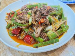 -雷祖芳老妈蹄花店