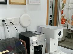 -雅悦齿科(顾村公园店)
