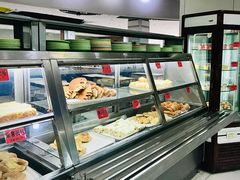 面包甜点陈列柜-清华大学-观畴园餐厅