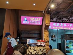 -阿婆情腊排骨火锅(金虹路店)