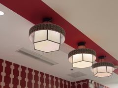 -巷子宽·酸菜鱼(迪士尼小镇店)