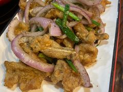 -虾弄弄海派小龙虾·牛羊蝎子火锅