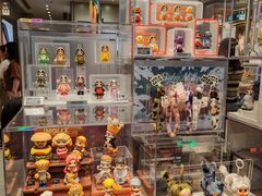 -泡泡玛特POPMART(东直门来福士店)