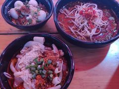 -瑞哦冷锅串串(汇融店)