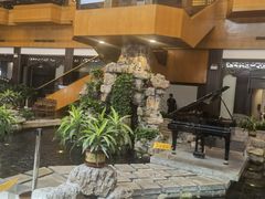 -舜耕山庄四时万和自助餐厅