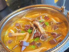 -古都历食南京菜·烤鸭·鸭血粉丝·汤包(南京博物院店)