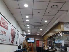 大堂-南城香·饭香串香馄饨香(青年路店)