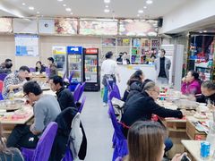 大堂-渔香岛美蛙鱼头火锅(威清路店)