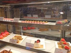 -广州中心皇冠假日酒店·汇点大堂吧