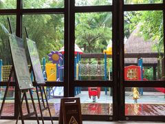 -三亚湾海居铂尔曼度假酒店