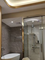 -香港倾城国际·美容美体中心