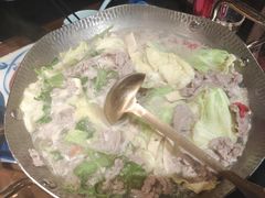 -川流不息·地道川菜·小龙虾(新松江路店)