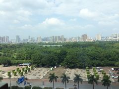 -南湖名都·景湖轩全日制餐厅·海鲜自助·东南亚风味·临湖而食