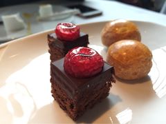 iphone_upload_pic-AZUR聚(香格里拉饭店)