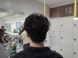 -镁连社·美联社