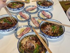 -镇南锅盖面馆(解放路店)