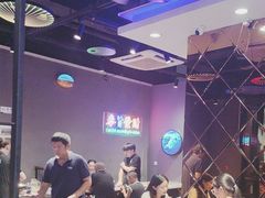 -老街烧烤大排档·地道湖北菜·龙虾馆(汉口火车站店)