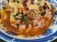 -同济大学本部学苑饮食广场