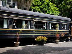 -火车头法国西餐厅