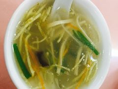 李连贵熏肉大饼店(太原街店)-李连贵熏肉大饼(沈阳站店)