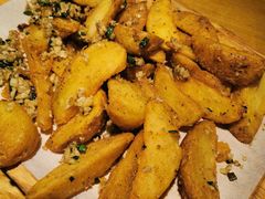 蒜香焗土豆-弄堂里(雨花客厅店)