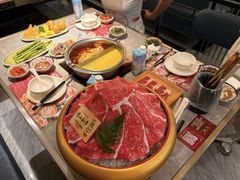 -一绪に和牛寿喜烧(罗湖益田假日店)