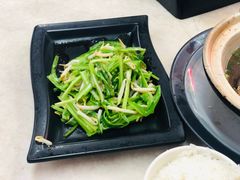 -新峰肉骨茶