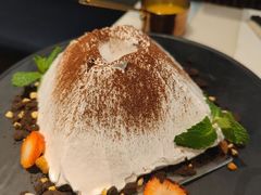 火山爆发-港丽餐厅(高德置地店)
