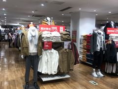 -优衣库(哈尔滨中央大街店)