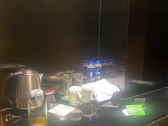 -上海虹桥西郊假日酒店