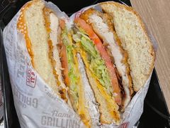 黄金鸡排三明治-The Habit Burger Grill 哈比特汉堡(复兴soho店)