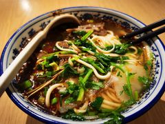-嘻小北·兰州清汤牛肉面(太平洋森活天地店)