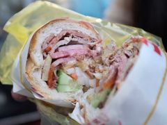 -Bánh Mì Huynh Hoa