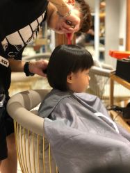 -苏豪路易士·嘉玛发廊