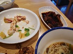 -禧凰·老上海白斩鸡辣肉面店