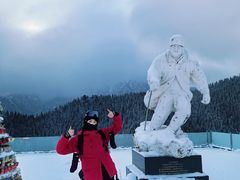 -丝绸之路山地度假区滑雪场