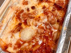-玛格萝妮比萨屋(四平店)