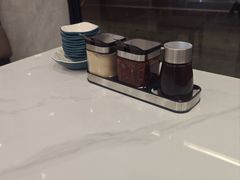 餐具摆设-新川饮食(新川小区店)