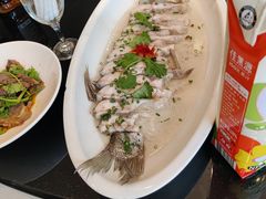 -侬佳蒸菜馆(听潮店)