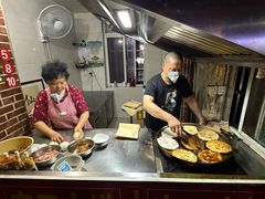 -安工大饼庞家肉饼