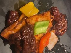-玥轩YUE HIN(IFS国际金融中心店)