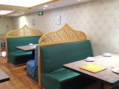 卡座-贯贯吉·清真餐厅(浙江中路店)