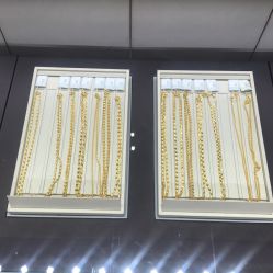 -周大福 CHOW TAI FOOK(新世界百货崇文店)