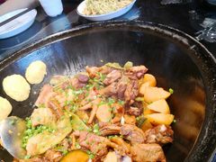 -鱼窝棚柴火铁锅炖(富山屯店)