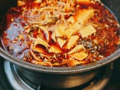 -佬缸炮江湖川菜(玉林店)