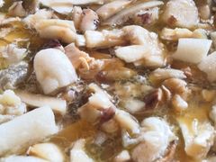 -东巴谷野生菌火锅餐厅