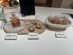 -潮一不贰·法式甜品·生日蛋糕·西式简餐(外滩店)