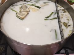 -樾餐厅泰式海鲜火锅(民歌湖店)