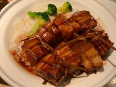 -宽鲜锅贴家常菜(永旺东部购物中心香港中路店)